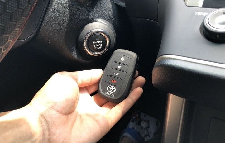 Cara Memperbaiki Remote Mobil. 4 Tips Mudah Memperbaiki Alarm Mobil yang Error