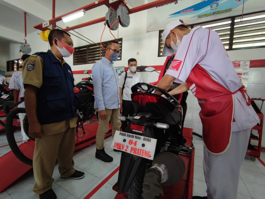 Motor Matic Ndut Ndutan Di Rpm Rendah. Kenali 4 Penyebab Motor Brebet di RPM Rendah!