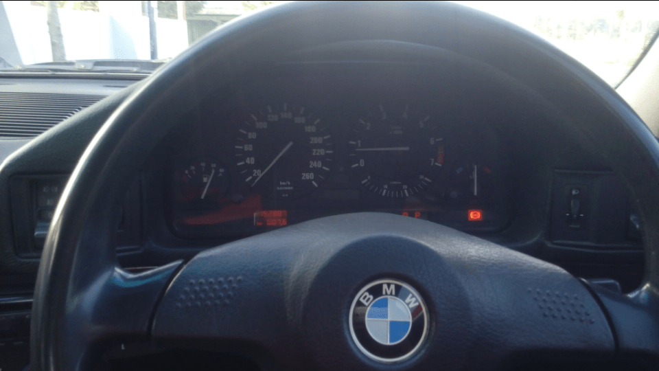 Bmw E34 530i Individual 1994. [Driving Review] BMW 530i Tahun 1994 3.000cc V8