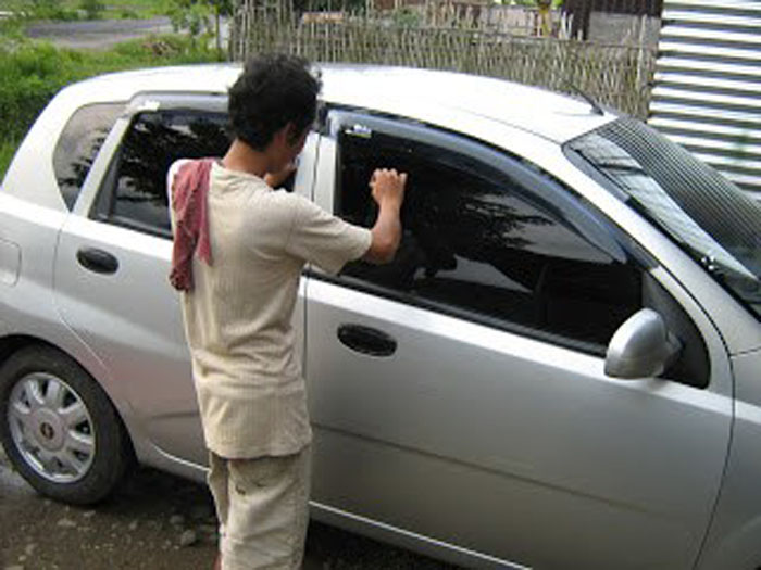 Cara Memperbaiki Kaca Pintu Mobil Manual. TIPS MENGATASI KACA SAMPING MOBIL YANG MACET – Radar