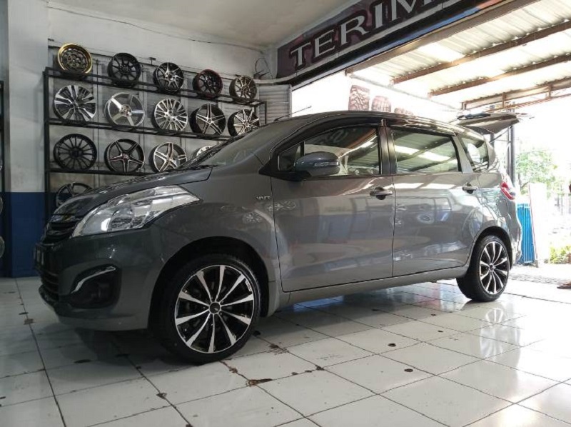 Harga Velg Ertiga Ring 17. Ukuran Velg Suzuki Ertiga Dan Pilihan Variasinya – Moladin