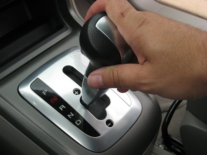 Ciri Ciri Selenoid Matic Rusak. 5 Ciri-ciri Transmisi Mobil Matik Rusak, Perhatikan!