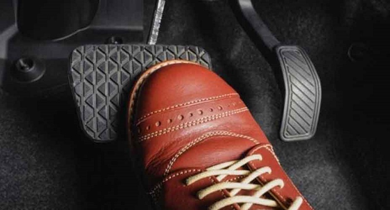 Kenapa Rem Mobil Bunyi. 11 Penyebab Rem Mobil Bunyi Dan Cara Mengatasinya – Moladin