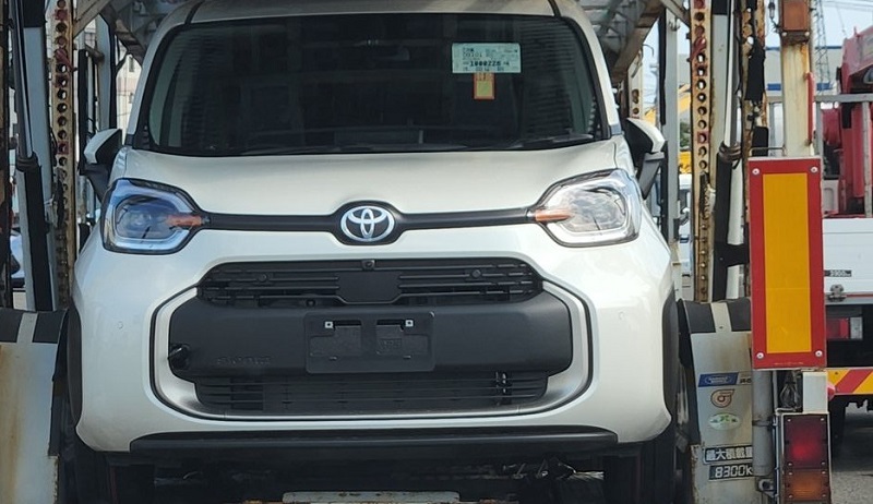 Interior Toyota Sienta Indonesia. Toyota Sienta Terbaru Segera Meluncur, Bermesin Hybrid! – Moladin