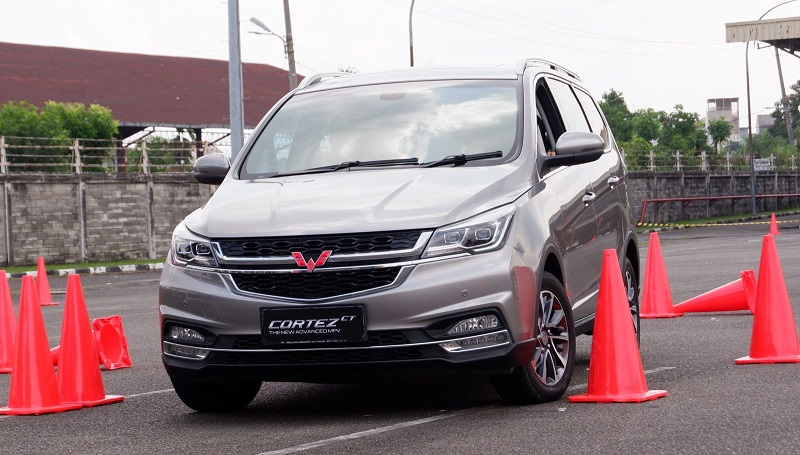 Wuling Cortez Captain Seat. Beda 3 Varian Wuling Cortez CT, Mana Yang Layak Beli?