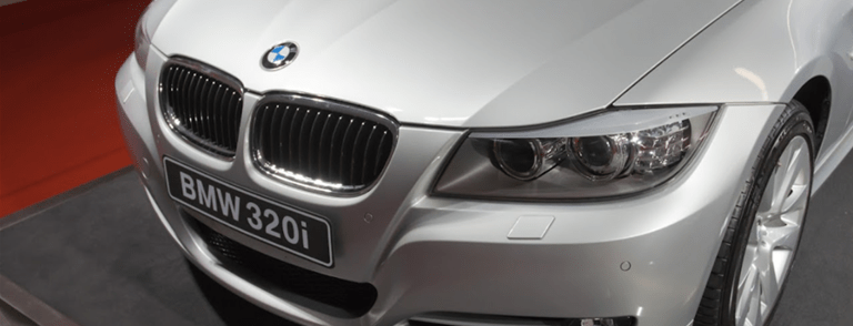 Harga Mobil Bmw 320i Terbaru. BMW 320i - Keunggulan, Spesifikasi, dan Harga - OVO