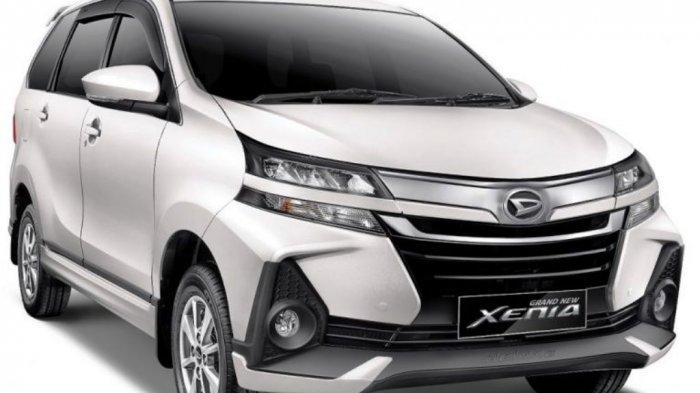 Harga Mobil Xenia Bekas Tahun 2015. Cek Harga Mobil Bekas Daihatsu Xenia 100 Jutaan, Silahkan