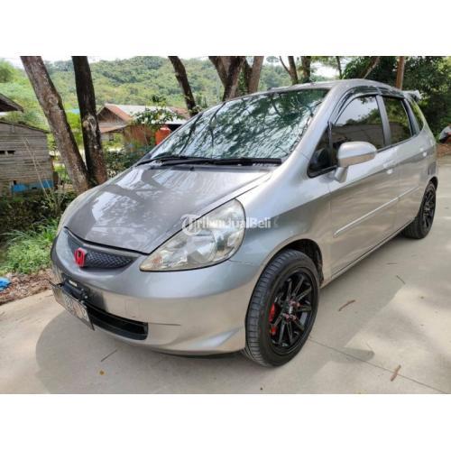 Honda Jazz Bekas Samarinda. Mobil Honda Jazz Tahun 2006 Bekas Manual Surat lengkap Pajak