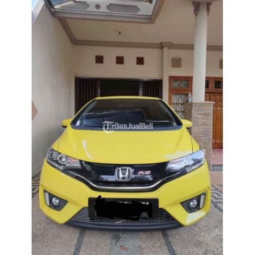 Honda Jazz Bekas Banyuwangi. Mobil Honda Jazz RS Matic Tahun 2011 Kuning Seken Siap Pakai