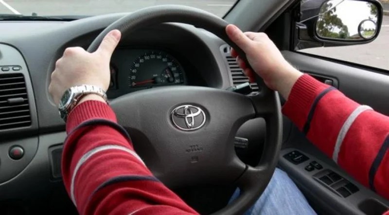 Penyebab Bunyi Dengung Pada Power Steering. Kerusakan Power Steering: Mobil Berbunyi Saat Berbelok?