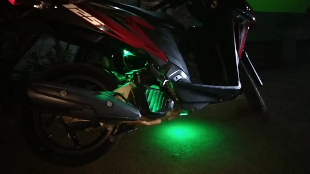 Cara Pasang Lampu Variasi Mobil. Lampu Kolong Motor: Pengertian, Fungsi, dan Cara Memasangnya