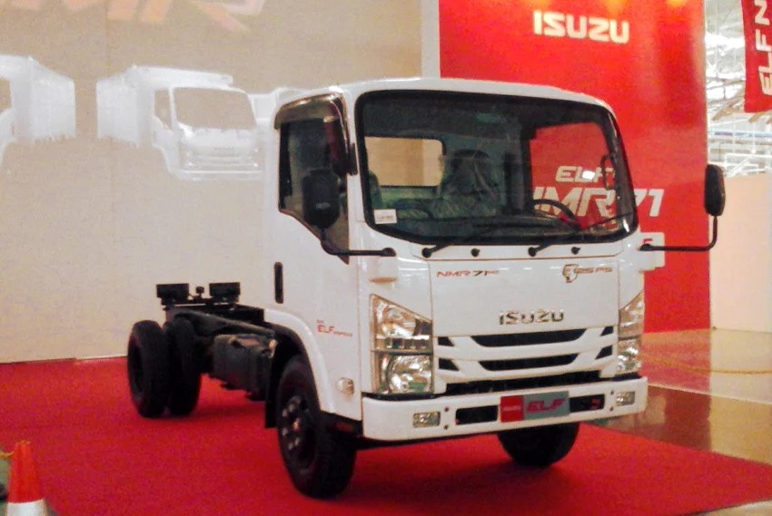 Persneling Truk Isuzu Giga. Isuzu Elf NMR 71 Truk Pertama Pakai Transmisi 6-Speed