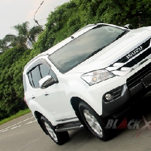 Kelebihan Isuzu Mux 2015 Indonesia. Tes Drive Isuzu MU-X Raja Diesel Modern Selanjutnya