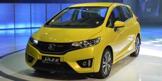 Interior Honda Jazz Rs 2019. Simulasi Kredit Honda Jazz 2019 Terlengkap