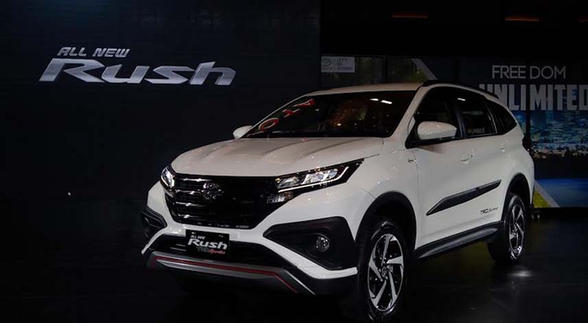 Pilih Terios Atau Rush. Ini Penyebab Toyota Rush Lebih Laris Dibanding Daihatsu Terios