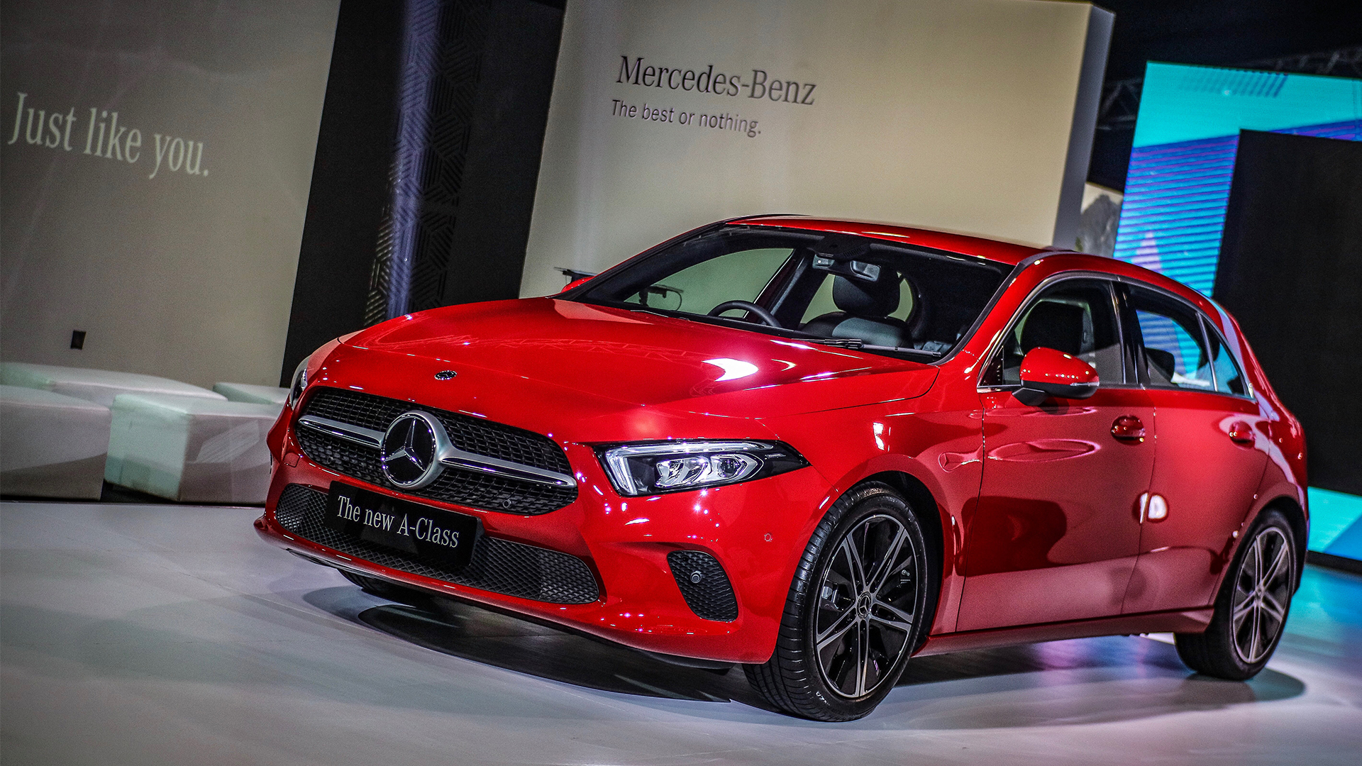 Mercedes Benz A200 Harga. Review, Harga, dan Spesifikasi Mercedes-Benz A200