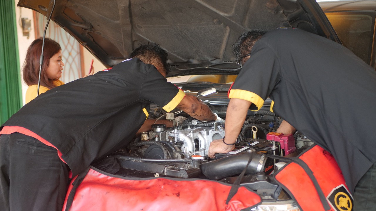 Cara Menyetel Platina Mobil Toyota Kijang. 8 Cara Menyetel Platina Mobil Dengan Baik dan Benar