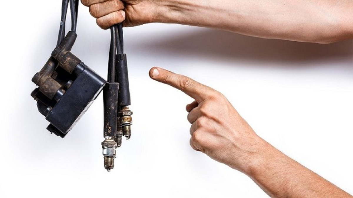 Cara Memperbaiki Koil Motor Yang Rusak. Cara Mengatasi Kabel Koil Motor Bocor Sesuai Faktor Penyebabnya