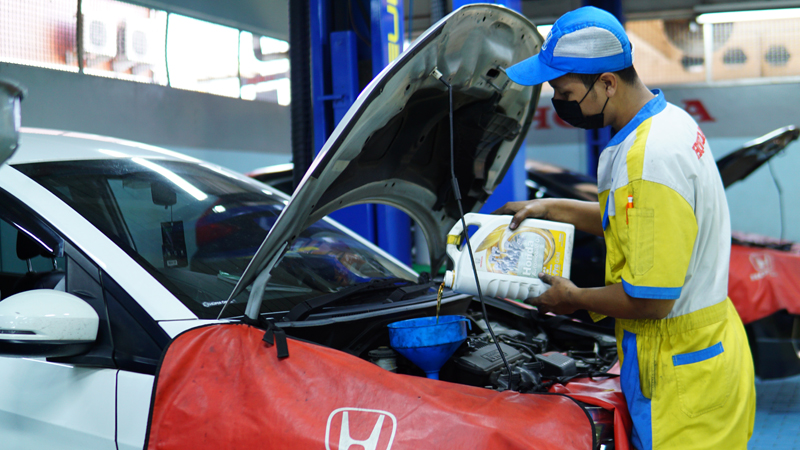 Ganti Oli Mobil Brio Berapa Km. Ganti Oli Mesin Jangan Sampai Telat