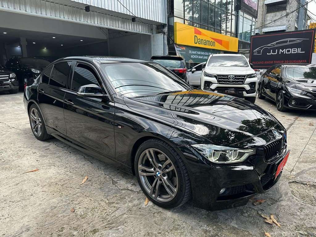 Bmw F30 M Sport. Mobil BMW F30 2.0L 330I M SPORT AT 2016