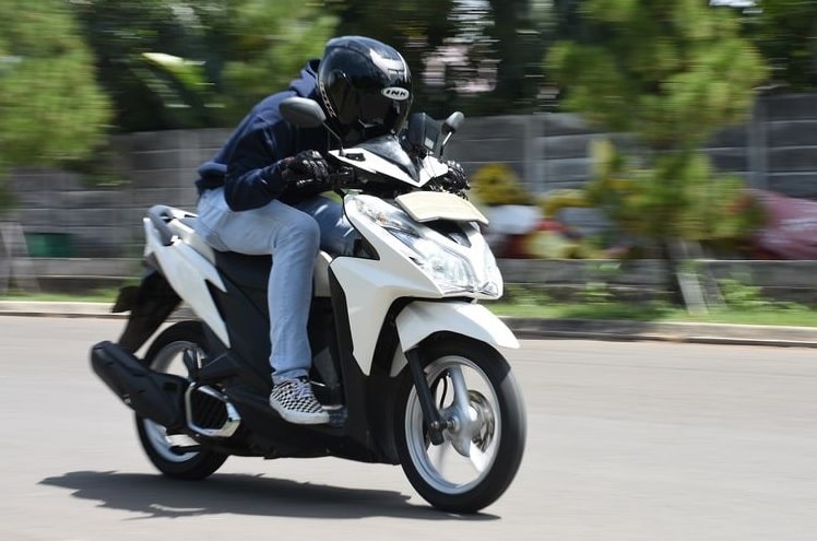Gas Motor Tidak Stabil. Cara Mengatasi Tarikan Motor Yang Tidak Stabil
