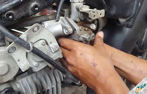 Cara Servis Karburator. 6 Cara Membersihkan Karburator Motor yang Baik dan Benar