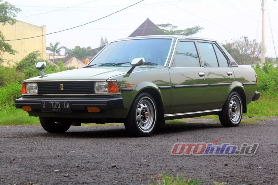 Toyota Corolla Dx Ke70. Toyota Corolla DX (KE 70) 1982 Purwokerto: Tetap Good Looking