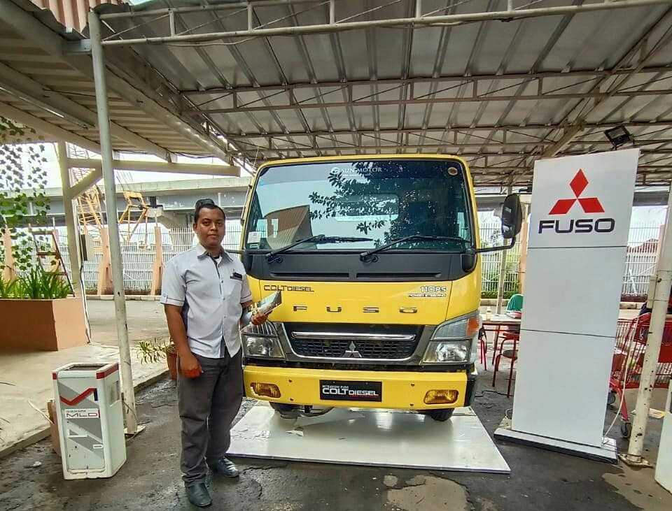 Truk Nissan Diesel Terbaru. Kredit Truk Terbaru