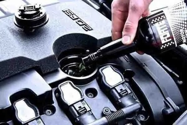 Engine Flush Mobil Terbaik. Kapan Waktunya Engine Flush Mobil? Inilah 5 Faktanya!